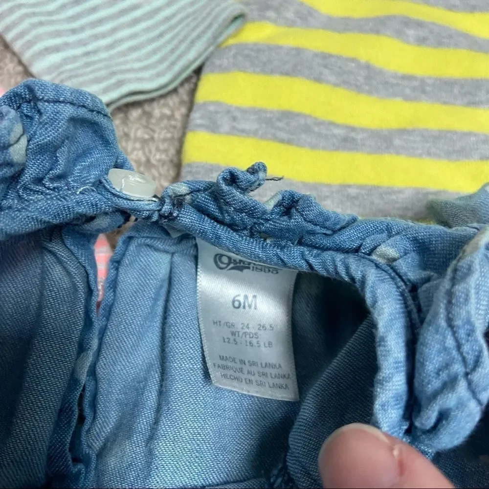 OshKosh and Carter’s Baby Girl Patterned Summer Shirt Set - 3 shirts 3-6 months